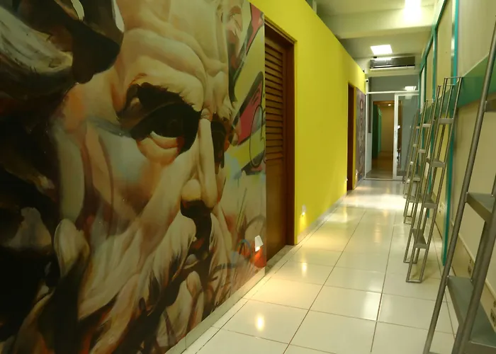 Tropico 20º Hostal *