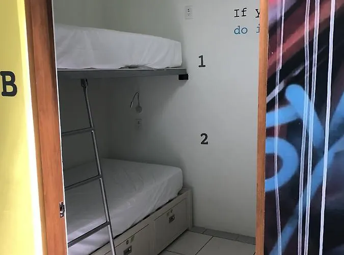 Tropico 20º Hostal *